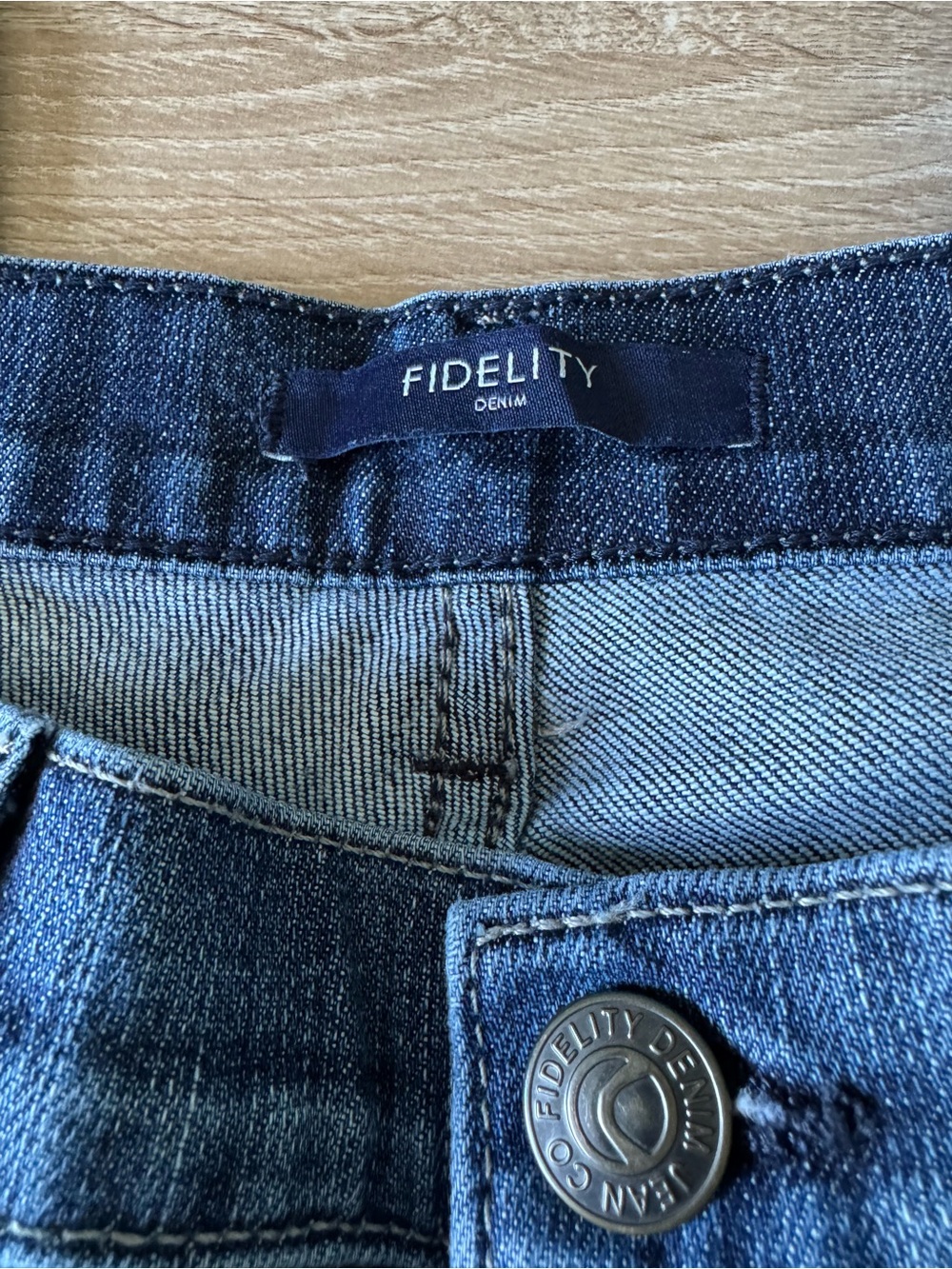 Fidelity Denim Axl Jeans in Exile Vintage Wash.